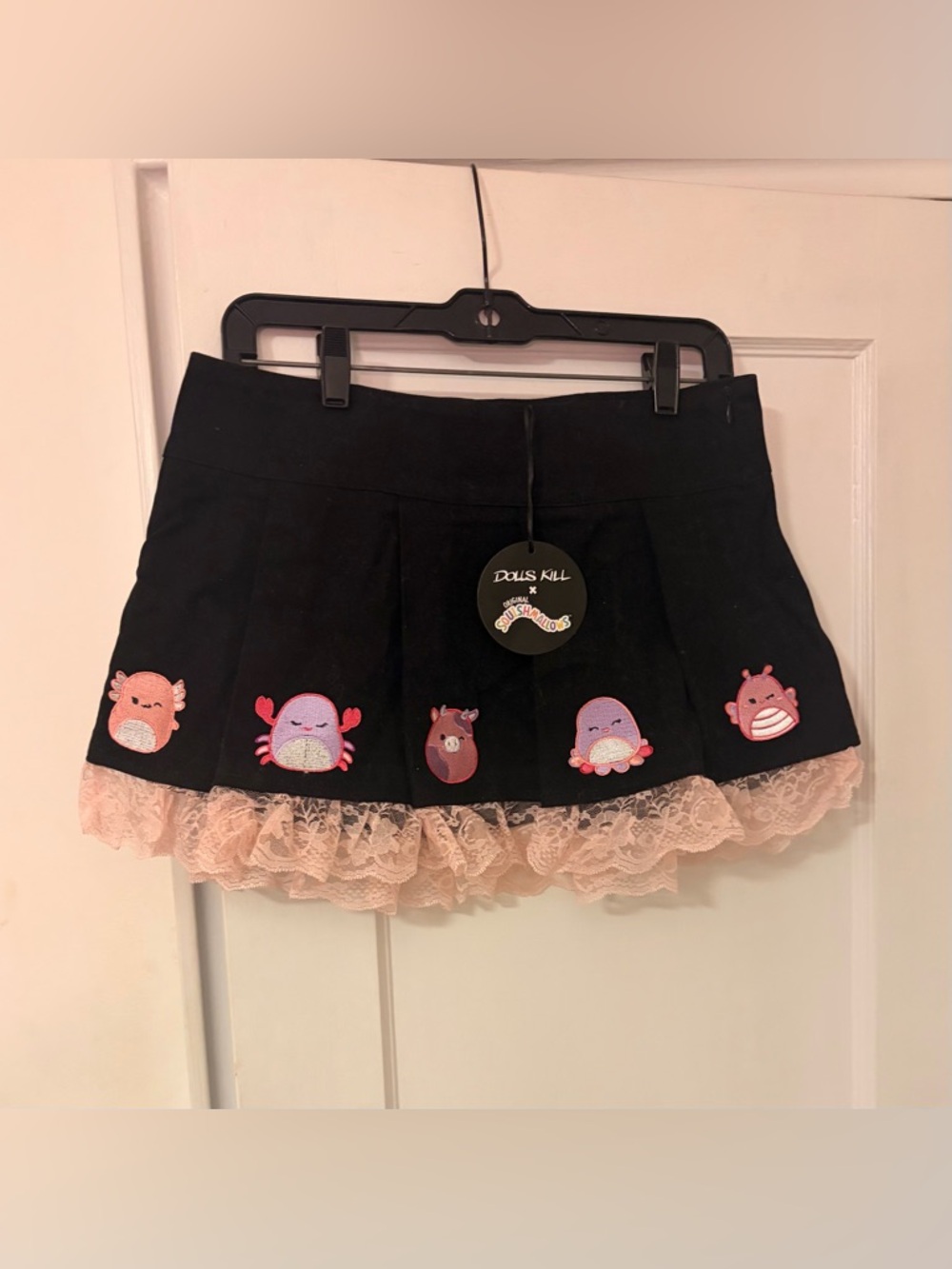 NWT - Dolls Kill x Squishmallows Gimme a Hug Mini Skirt - M